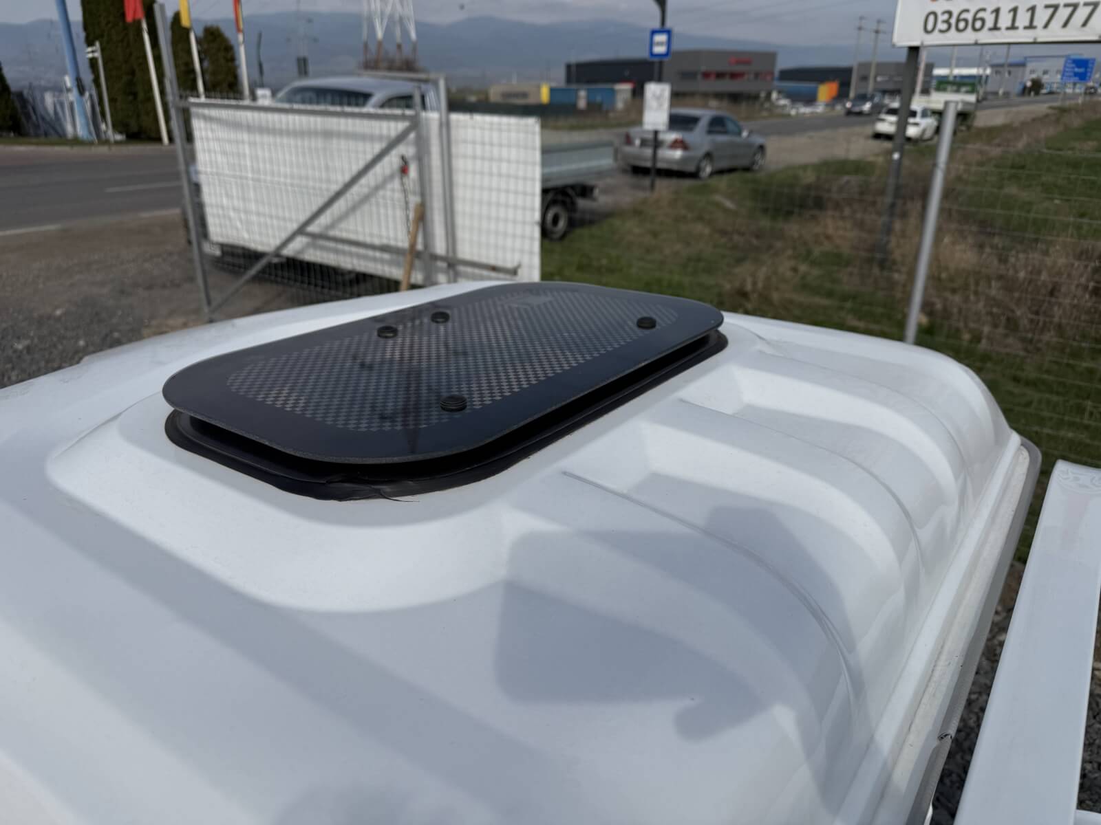 Triciclu electric KUBA E-KAMYONET