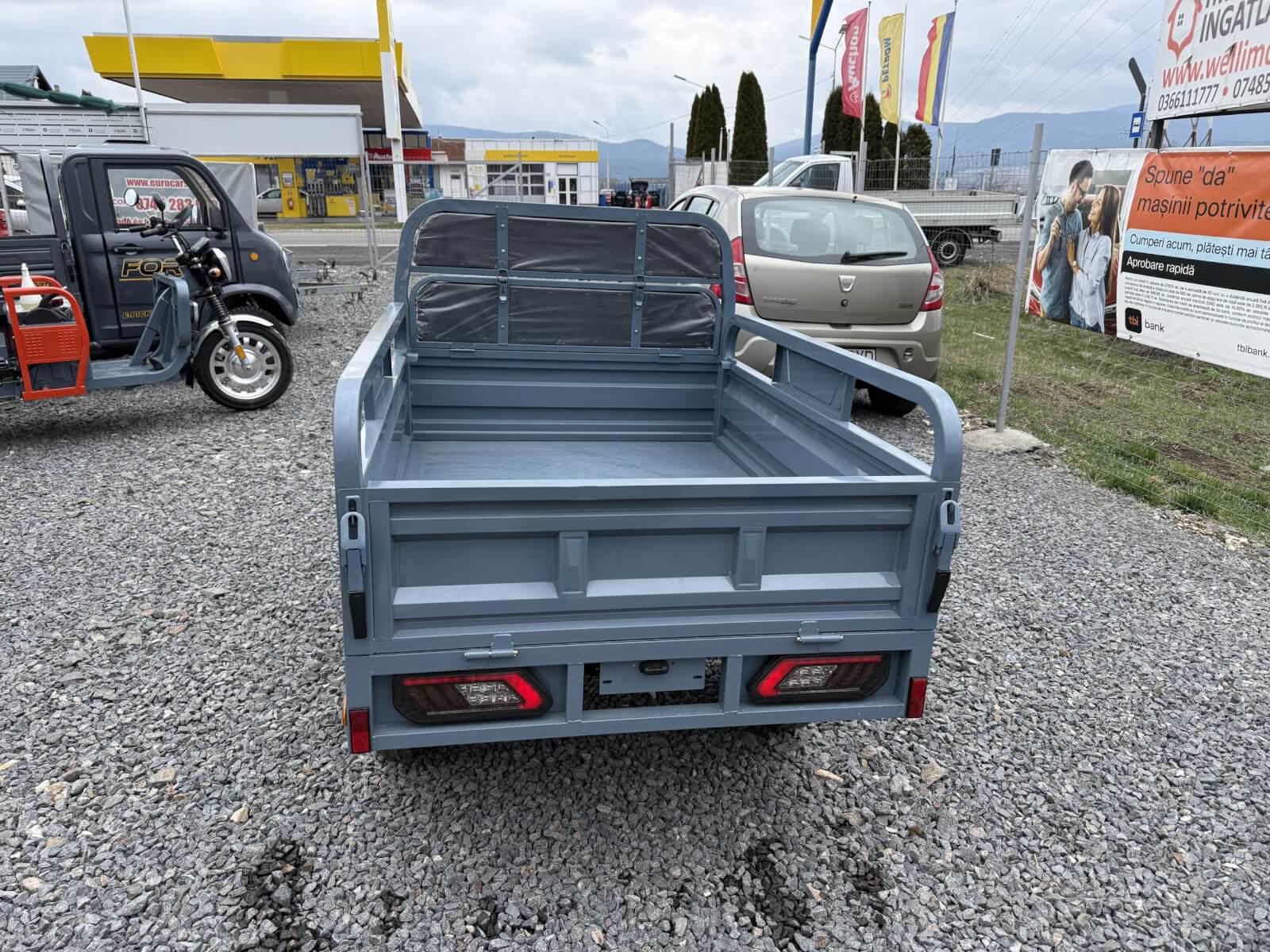 Triciclu electric FORTE CARGO 700