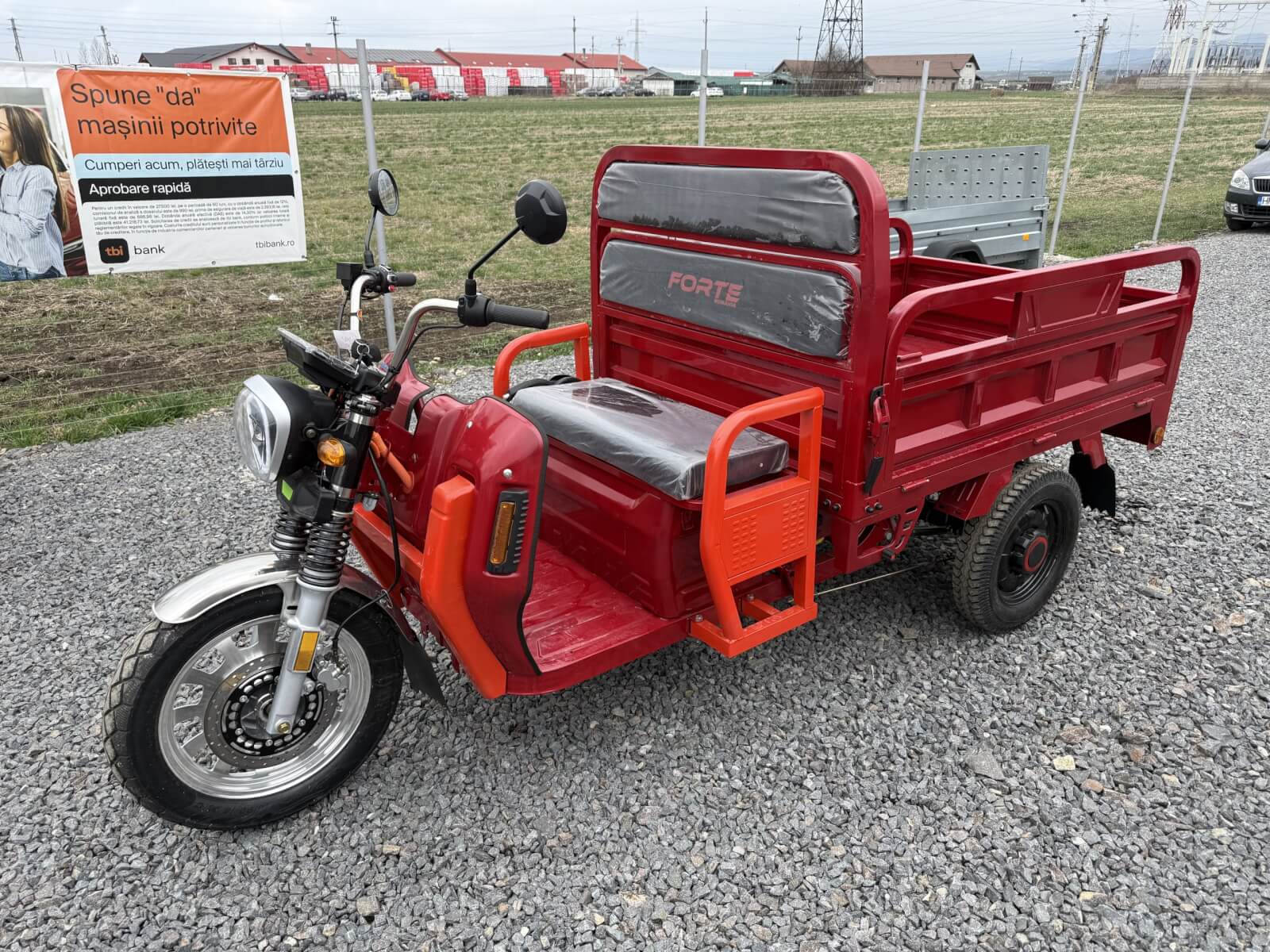 Triciclu electric FORTE CARGO 700