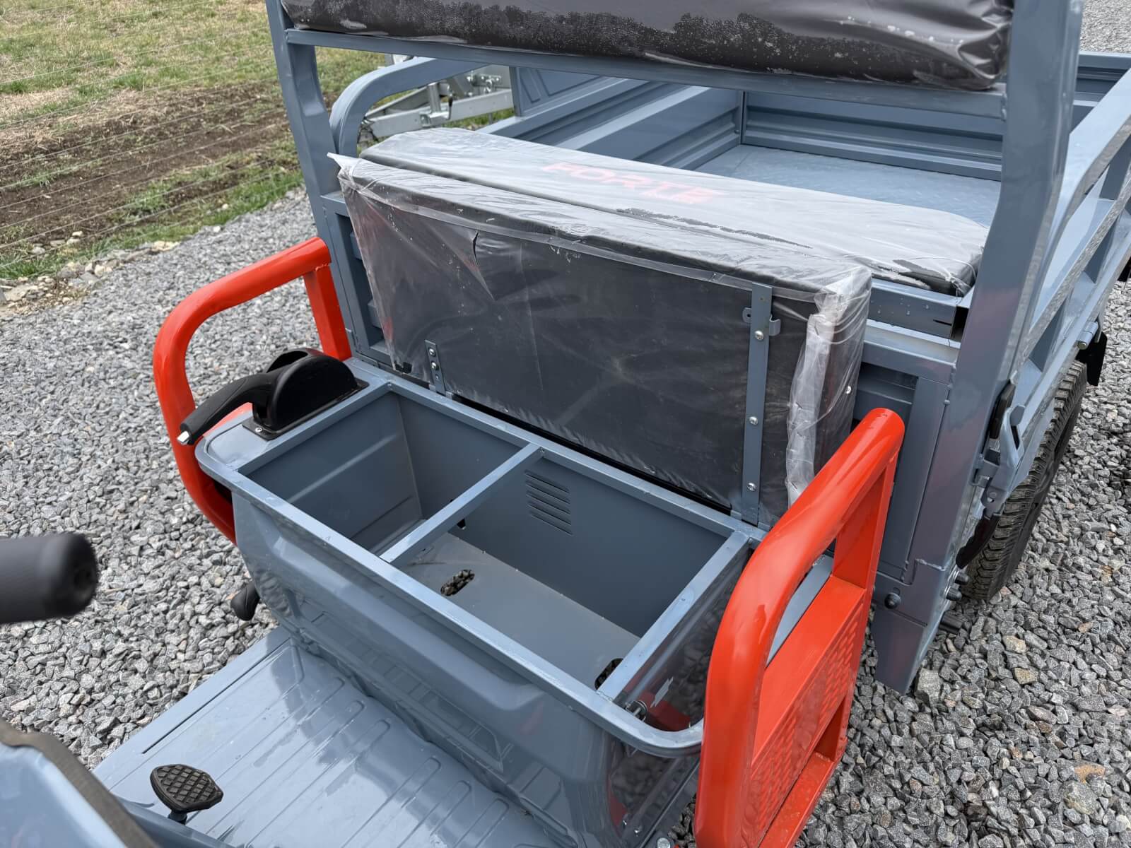 Triciclu electric FORTE CARGO 700