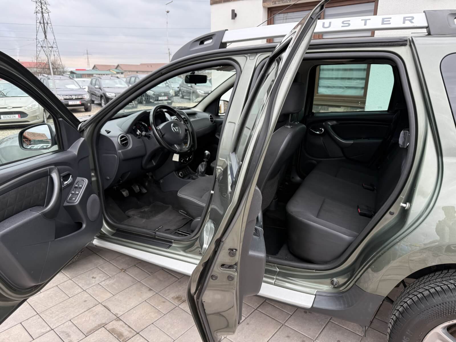 Dacia Duster 4×4 Dacia Duster 4×4