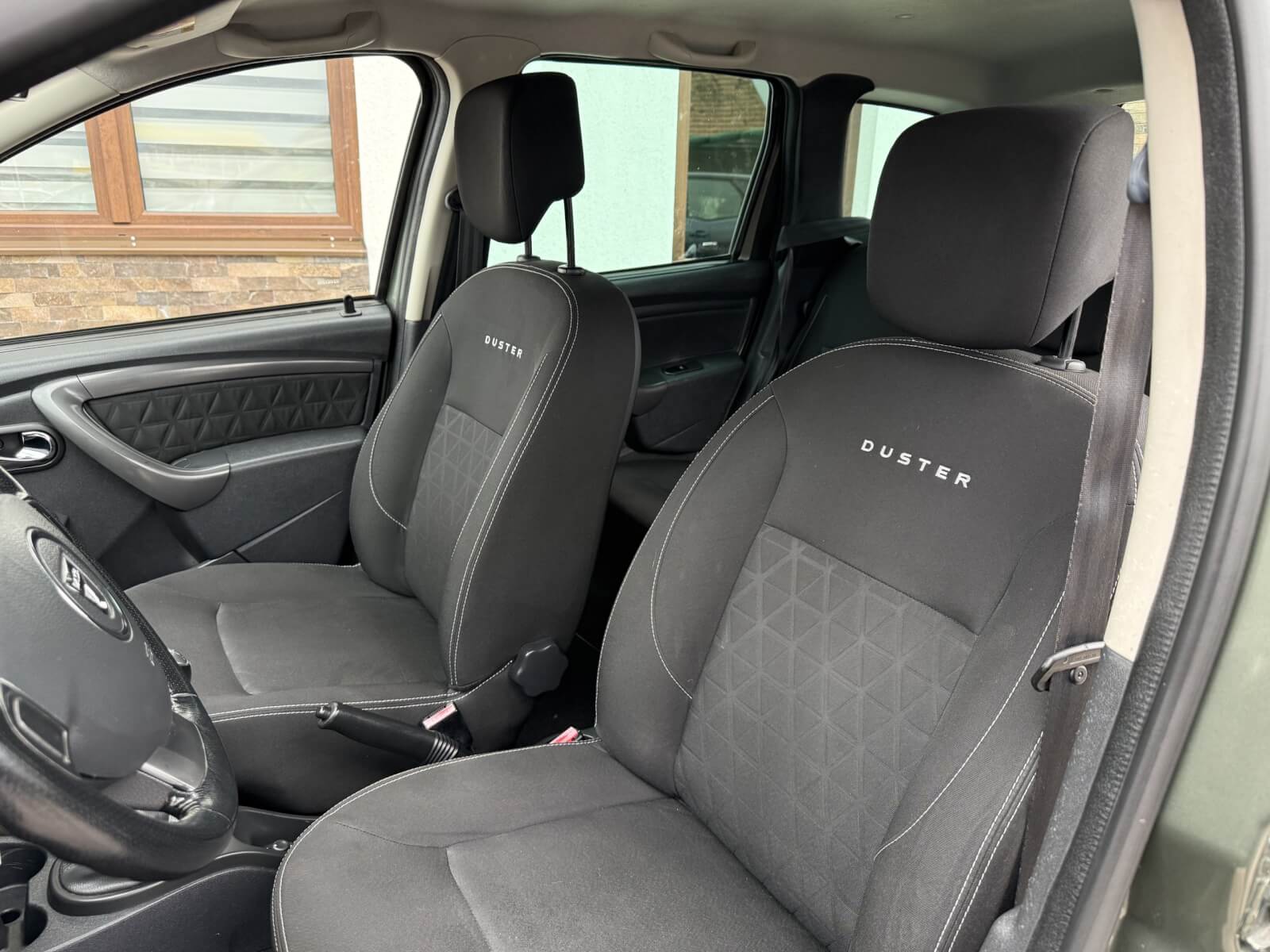 Dacia Duster 4×4 Dacia Duster 4×4