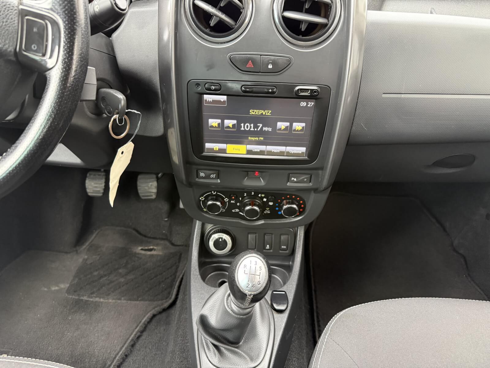 Dacia Duster 4×4 Dacia Duster 4×4