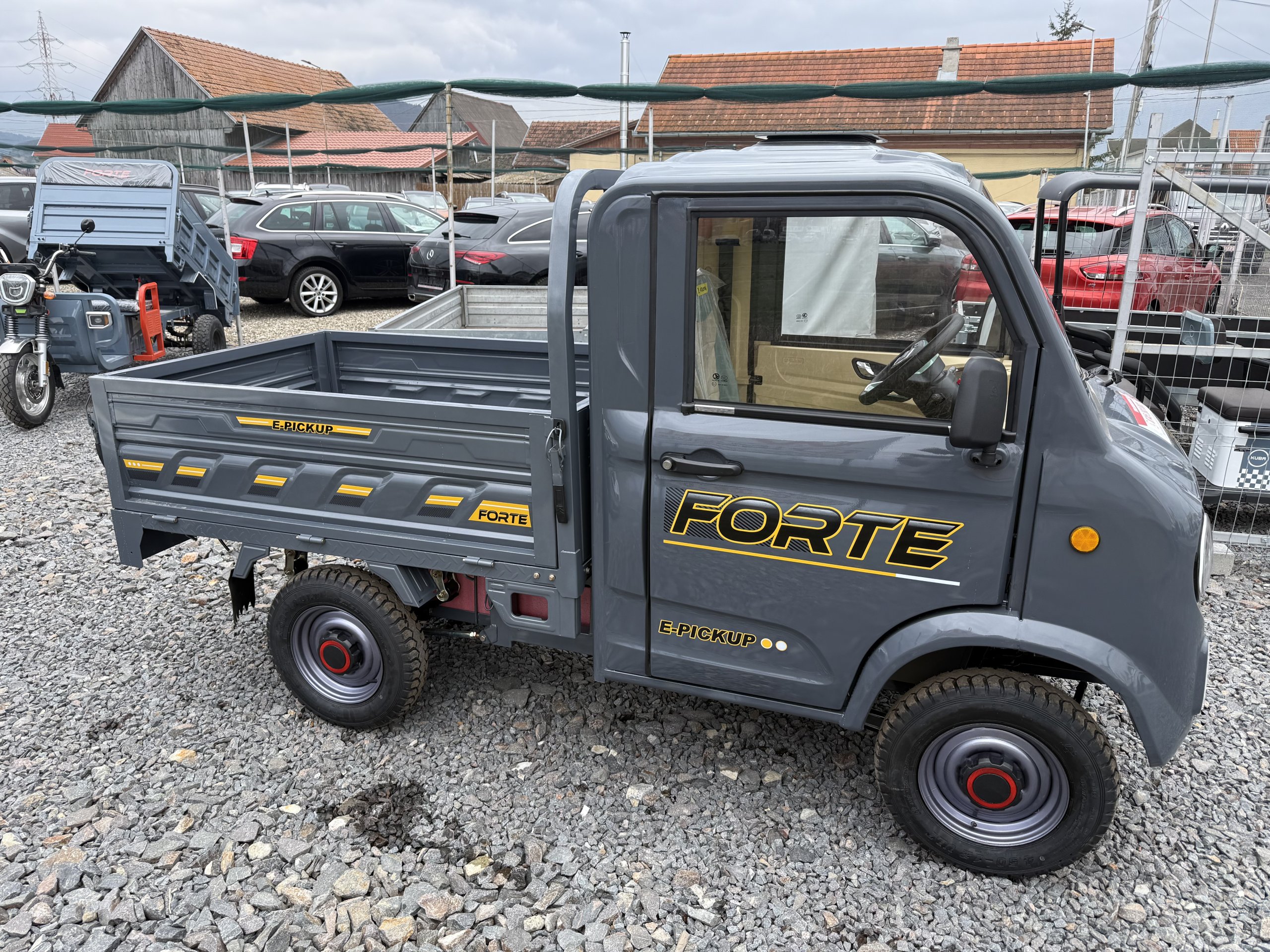 Forte E-Pickup, Camioneta