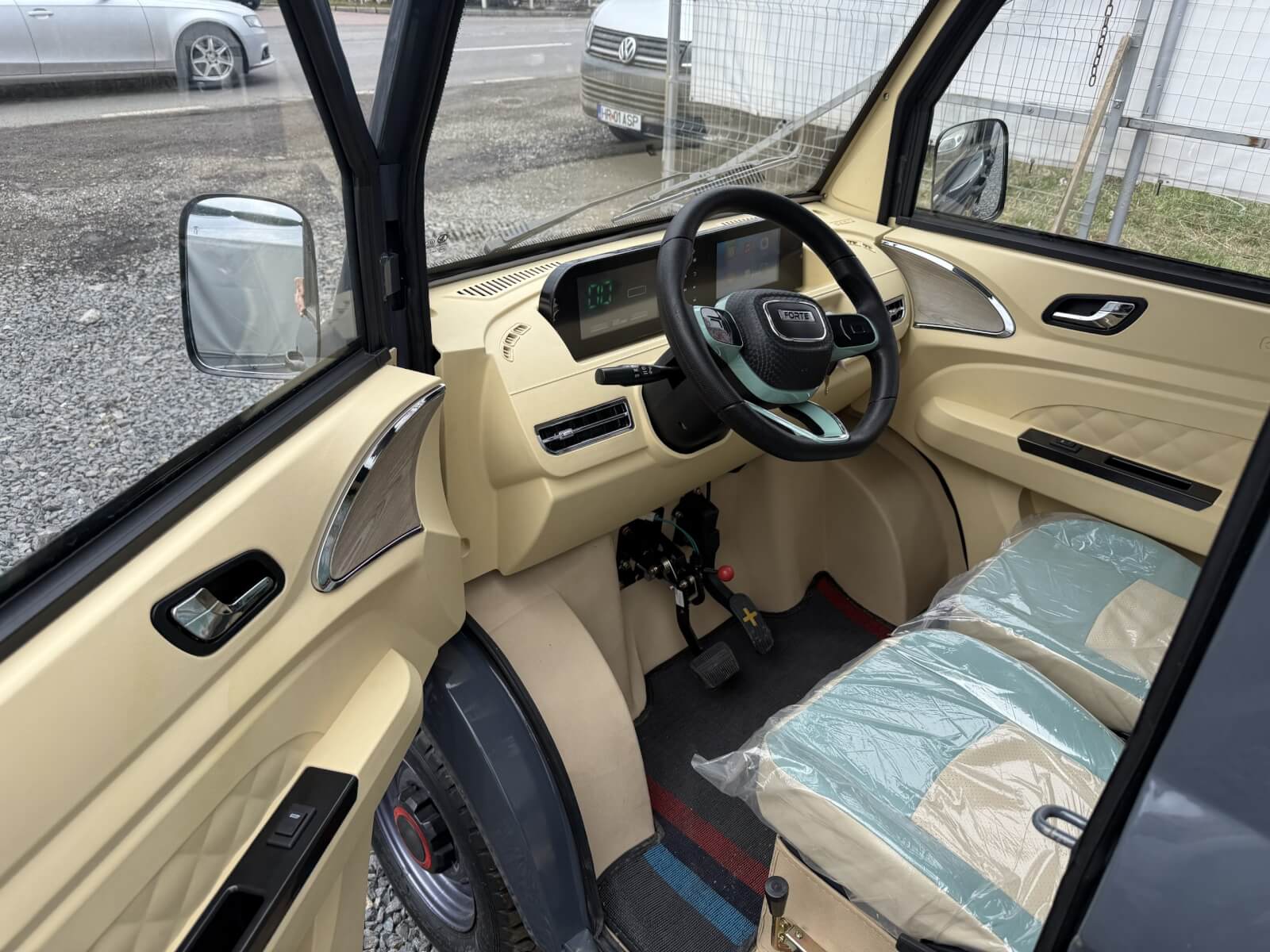 Forte E-Pickup, Camioneta