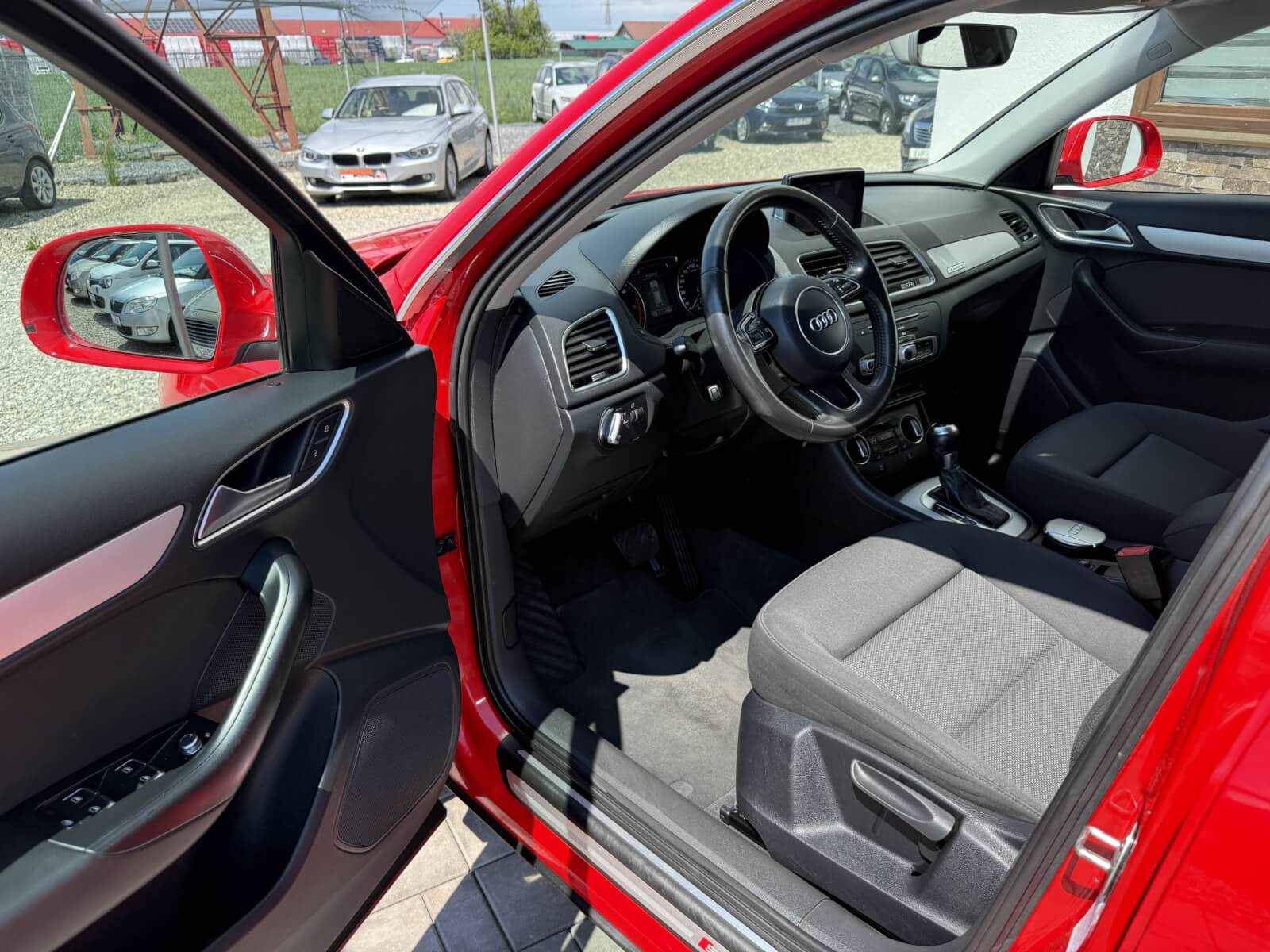 Audi Q3 Quattro Audi Q3 Quattro