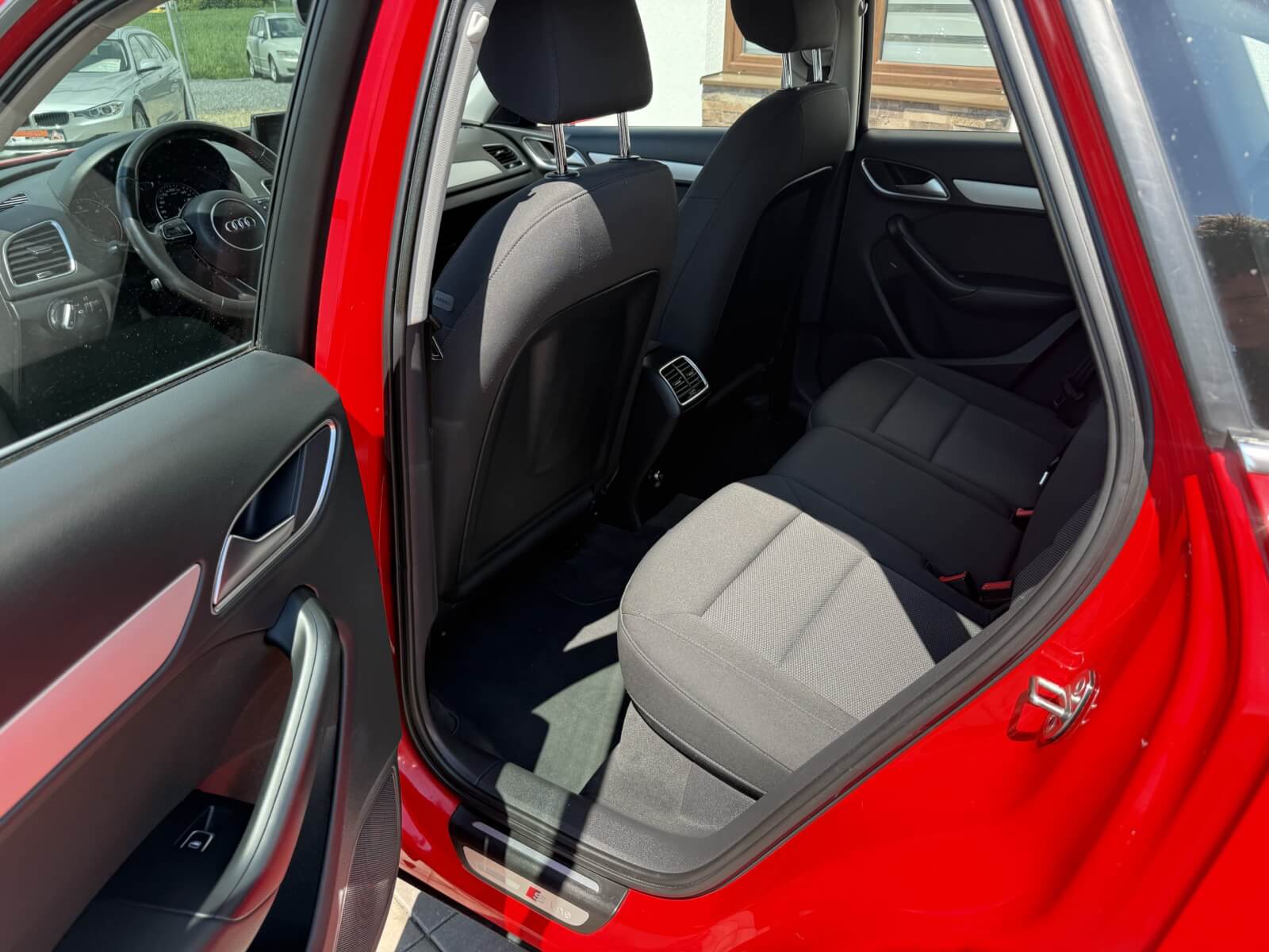 Audi Q3 Quattro Audi Q3 Quattro