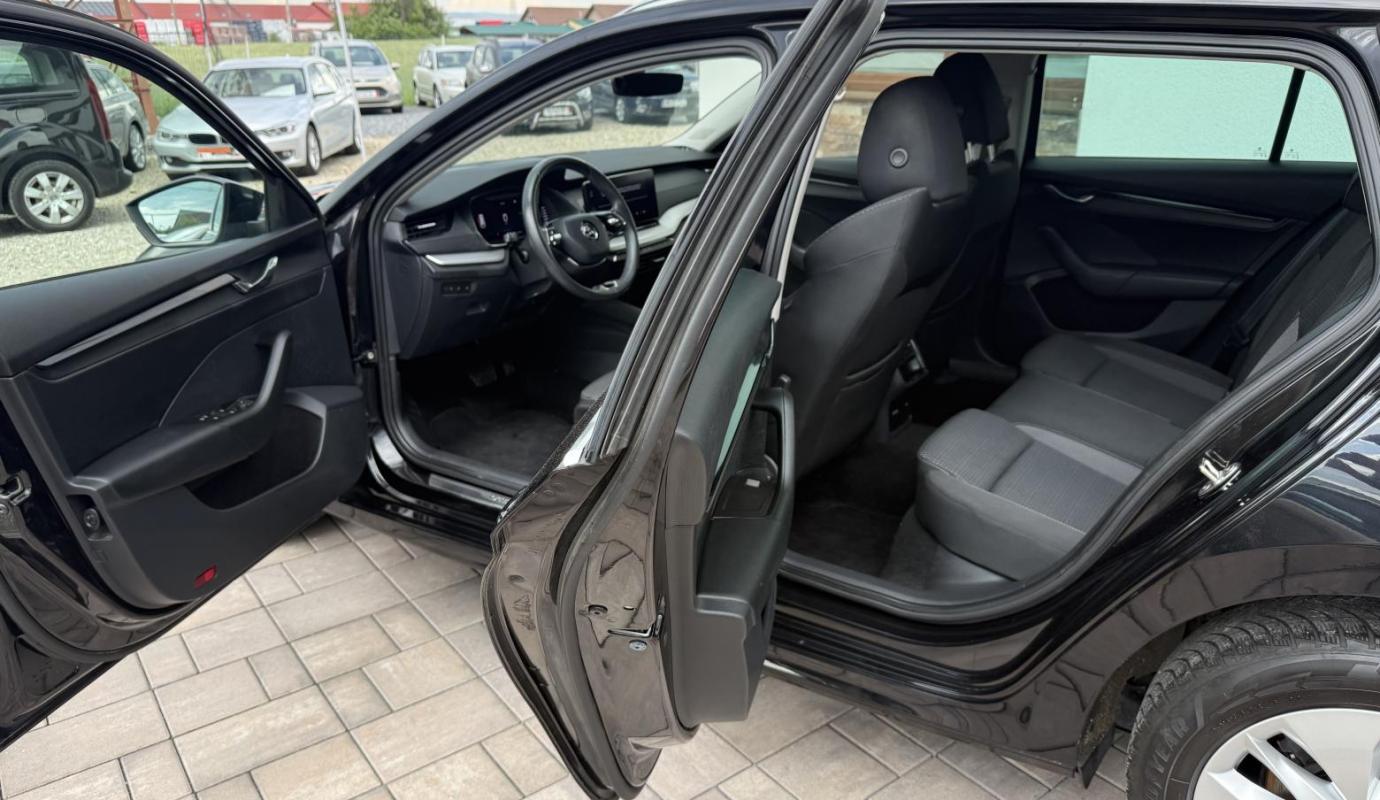 Skoda Octavia 2023