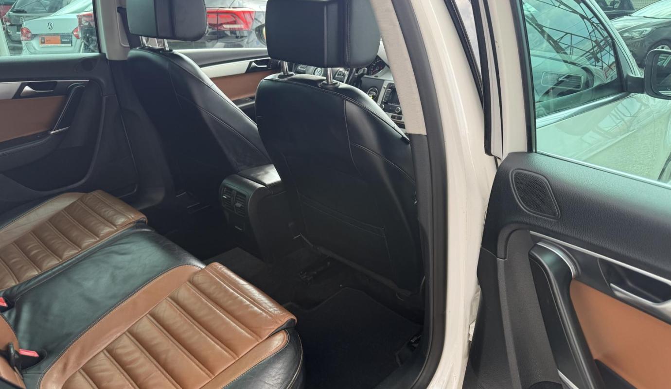 Volkswagen Passat Highline