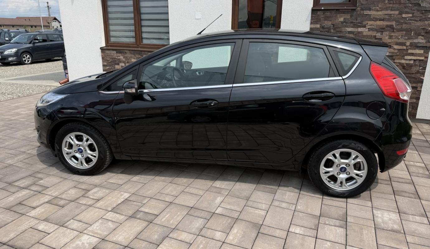 Ford Fiesta Titanium 2014