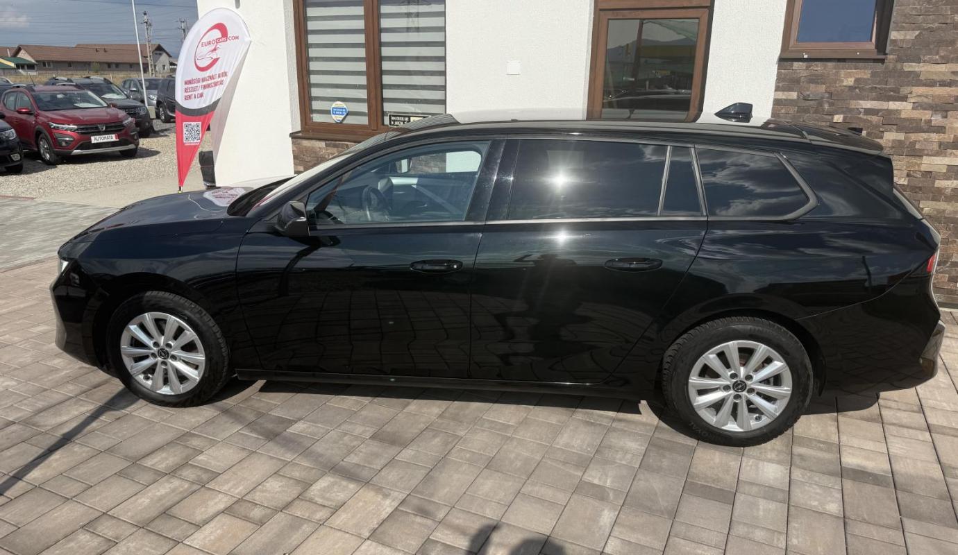 Opel Astra 2024