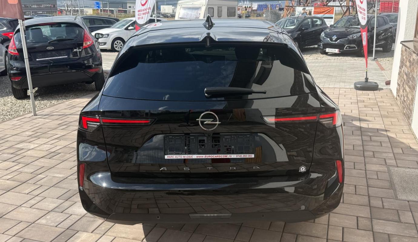 Opel Astra 2024