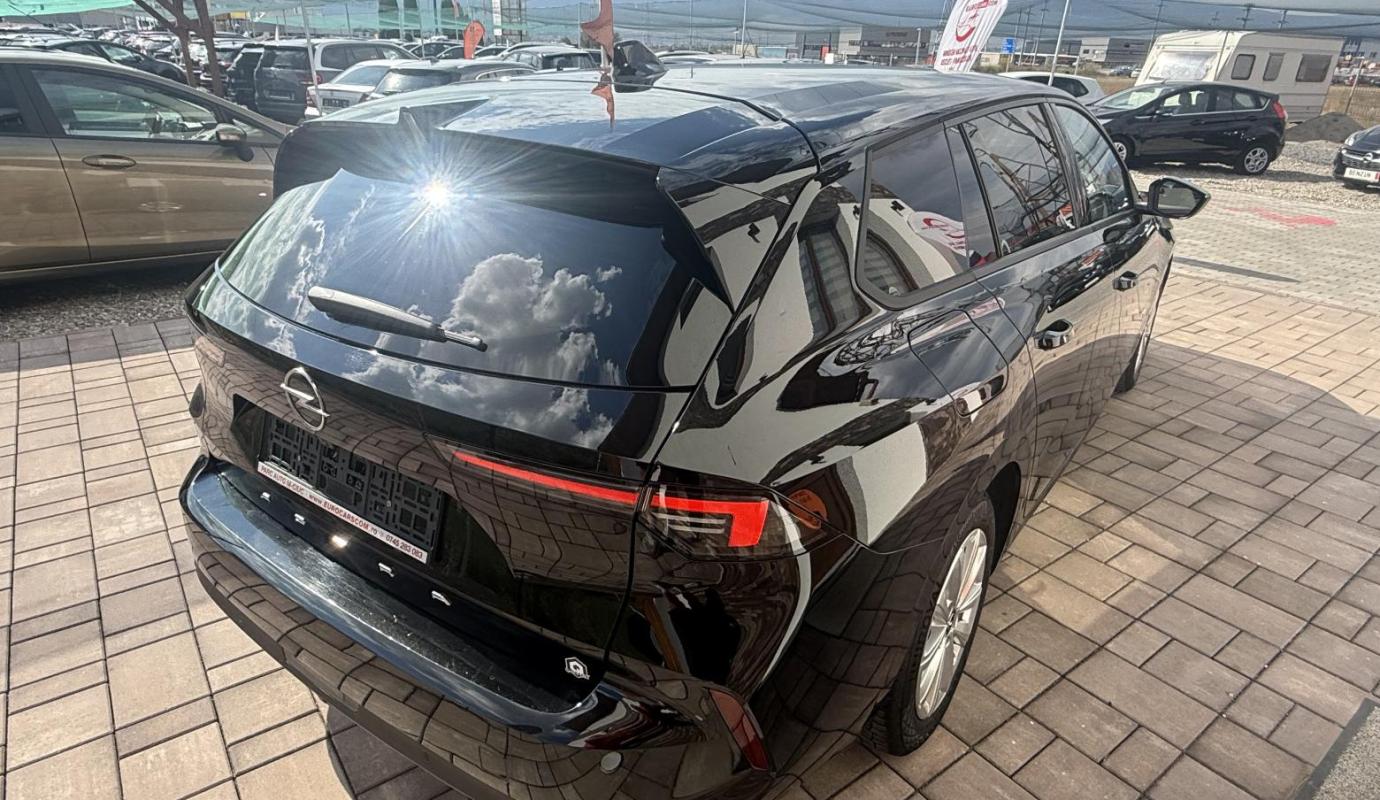 Opel Astra 2024
