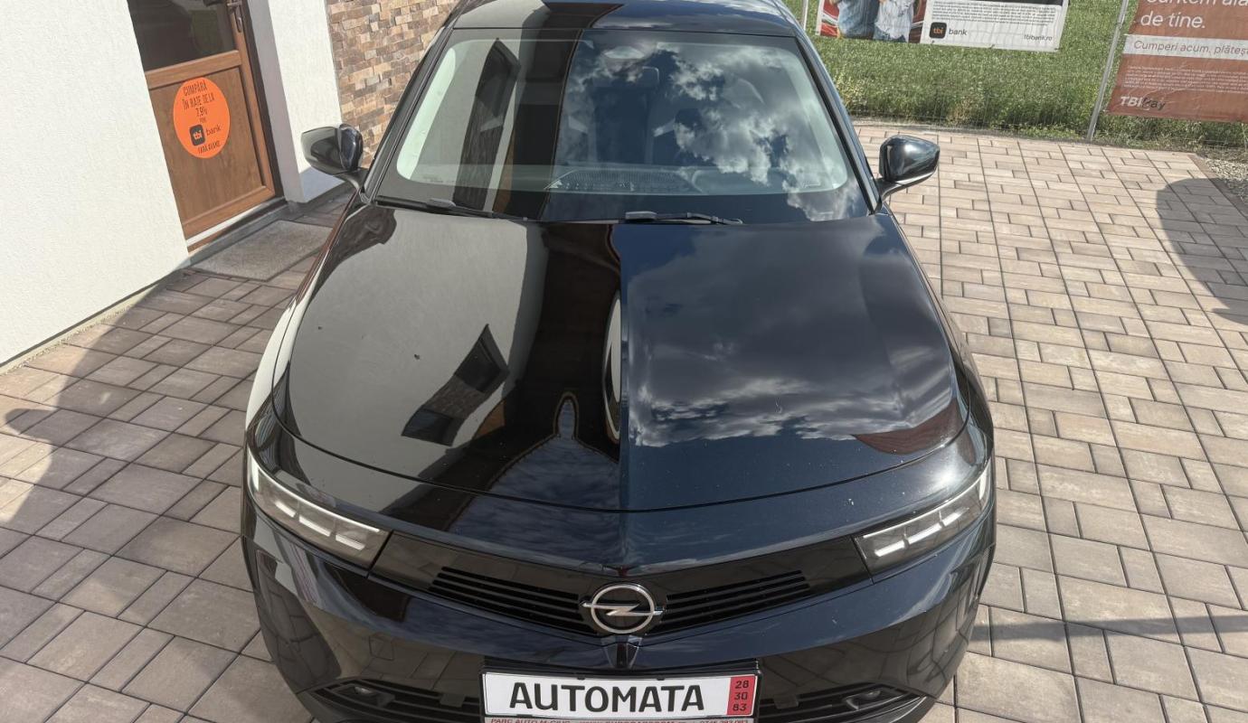 Opel Astra 2024