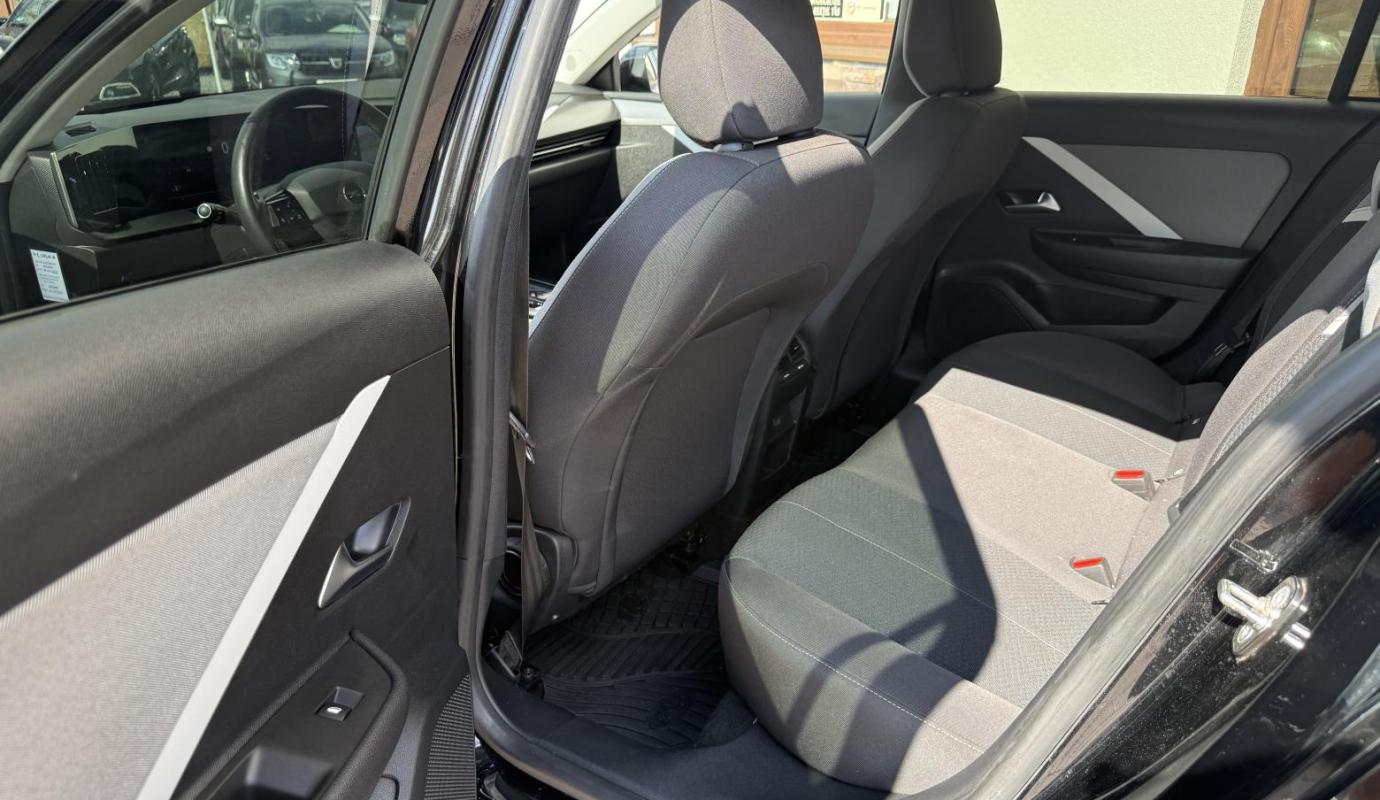 Opel Astra 2024