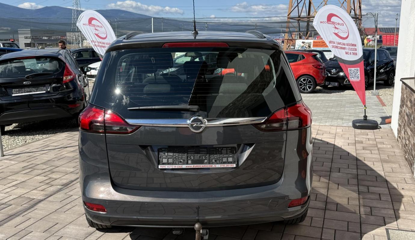 Opel Zafira 7 Locuri