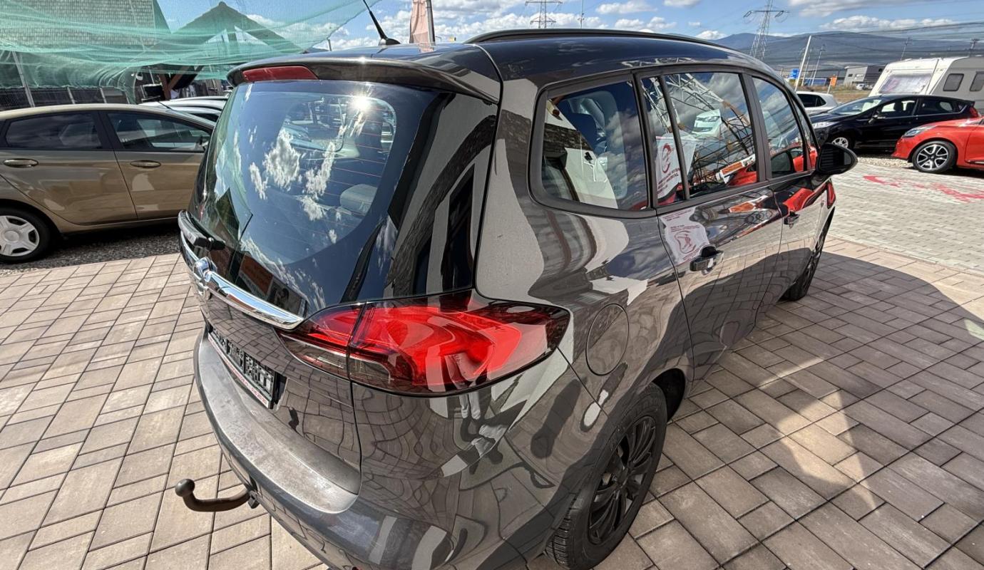 Opel Zafira 7 Locuri