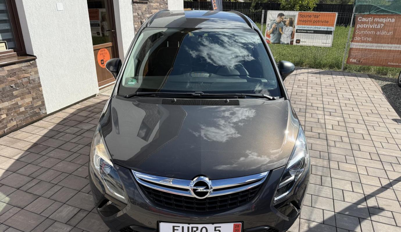 Opel Zafira 7 Locuri
