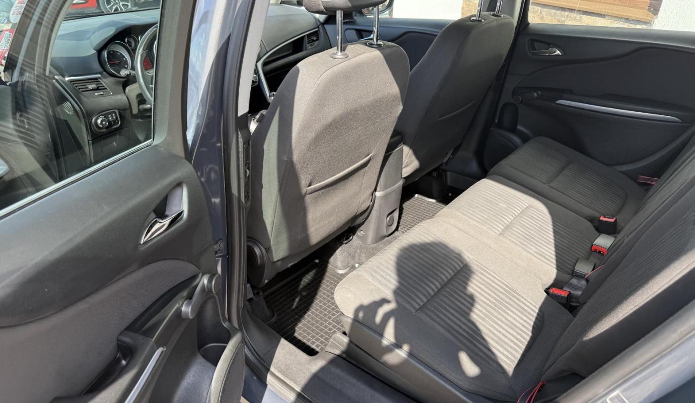 Opel Zafira 7 Locuri