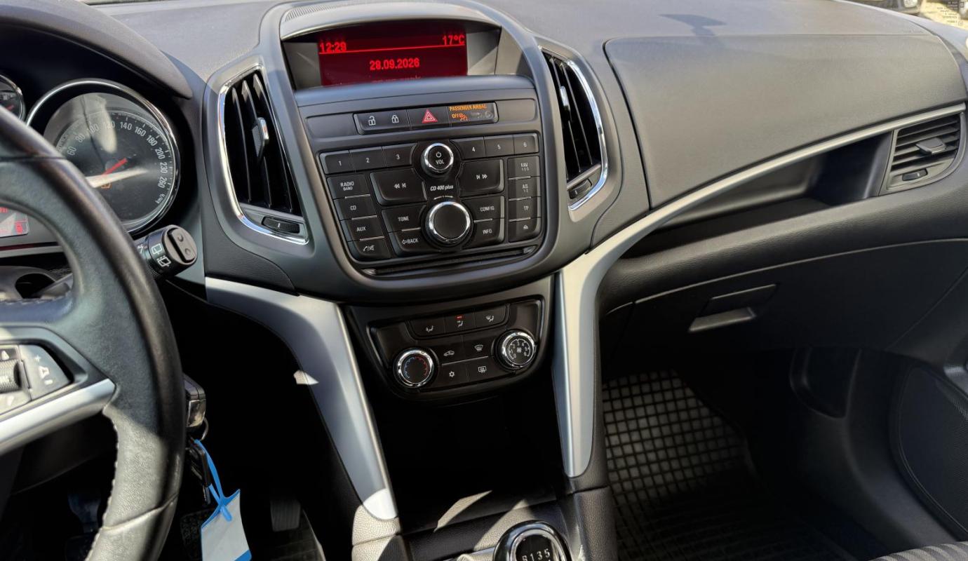 Opel Zafira 7 Locuri